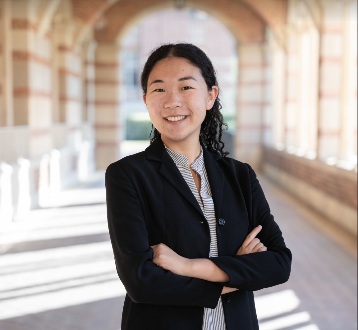 Carolyn Wang's Headshot